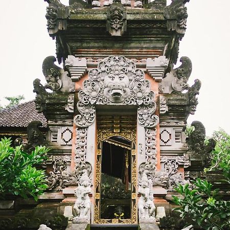 テガララン Gunung Kawi Houseヴィラ エクステリア 写真