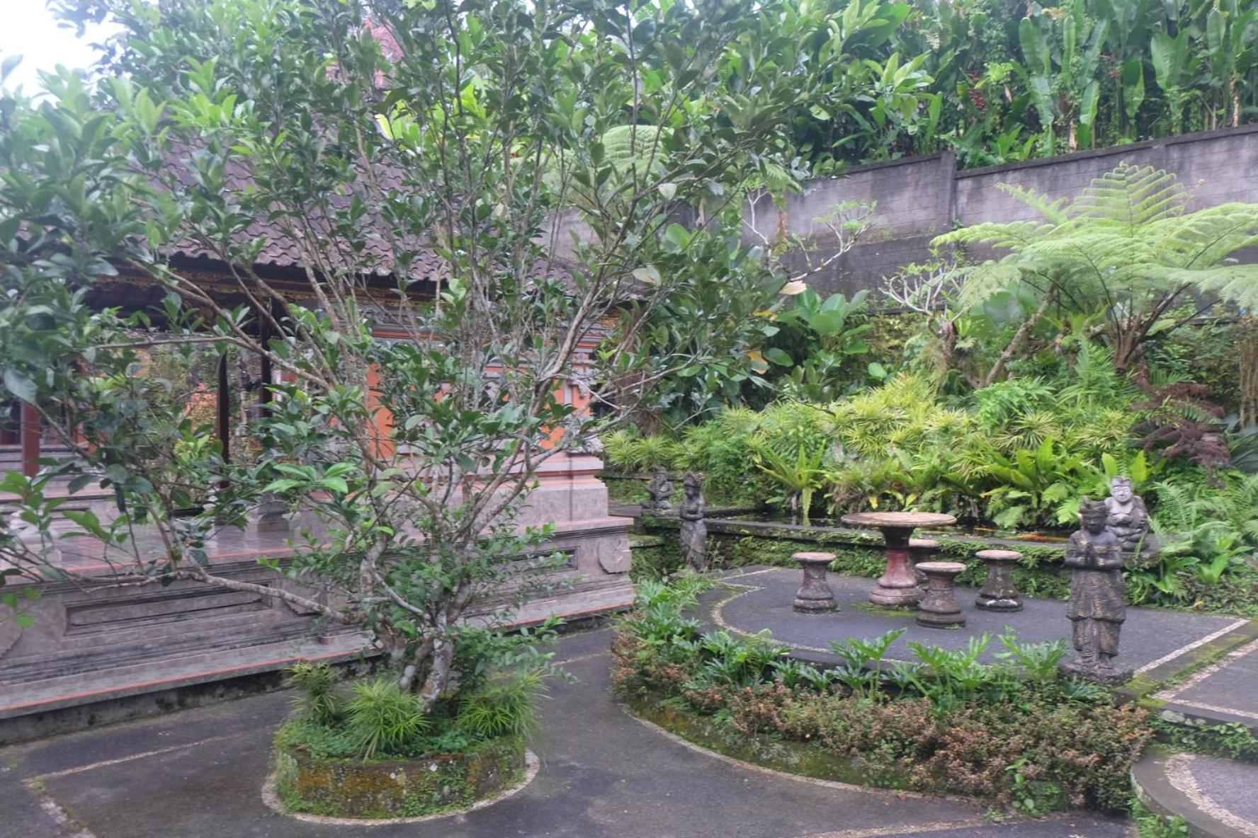 テガララン Gunung Kawi Houseヴィラ エクステリア 写真
